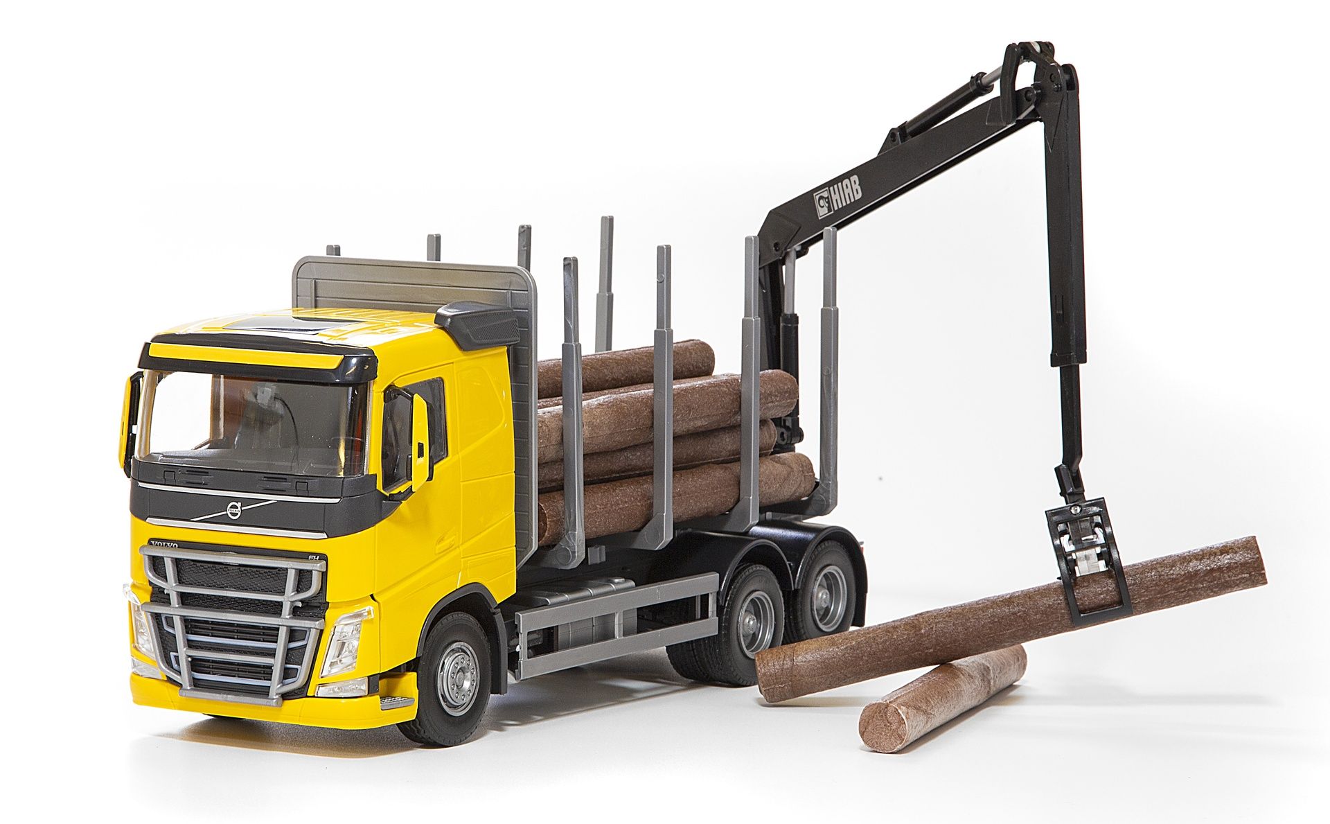 EMEK Volvo FH Tukkiauto, 33 cm, värilajitelma