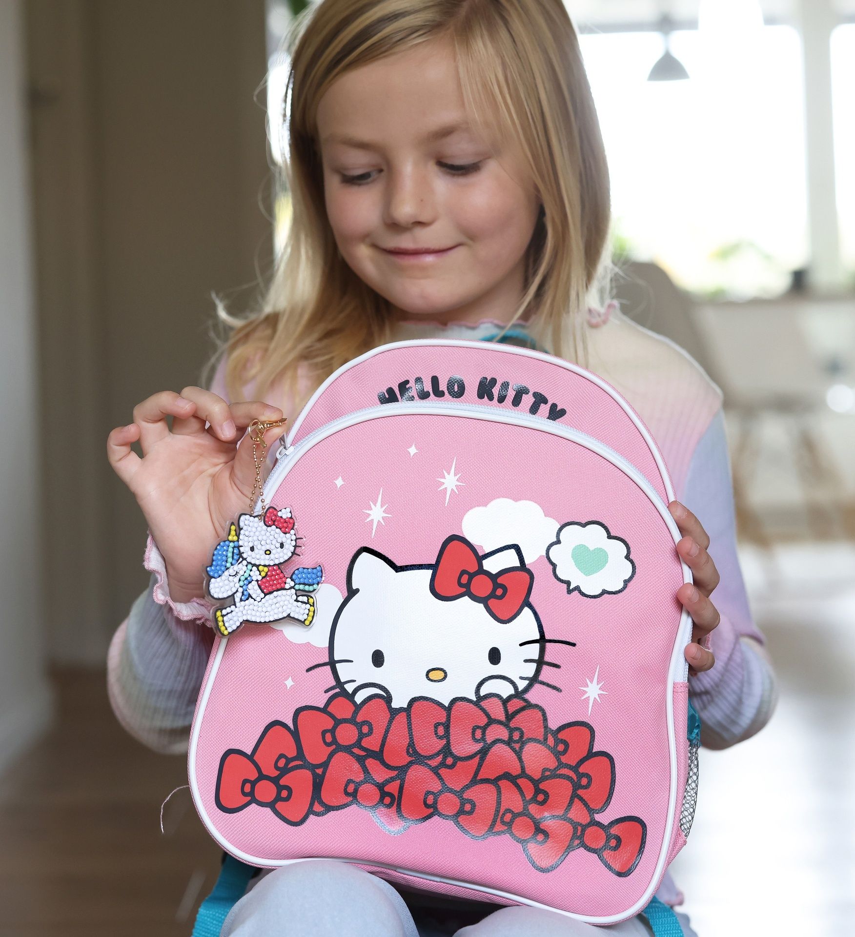 Micki Hello Kitty & Friends Timanttihelmiaskartelu
